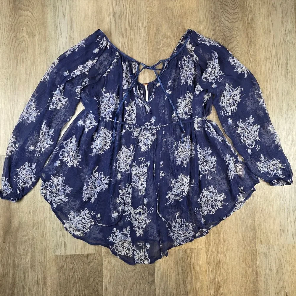 Free People Sheer Floral Top Size XS